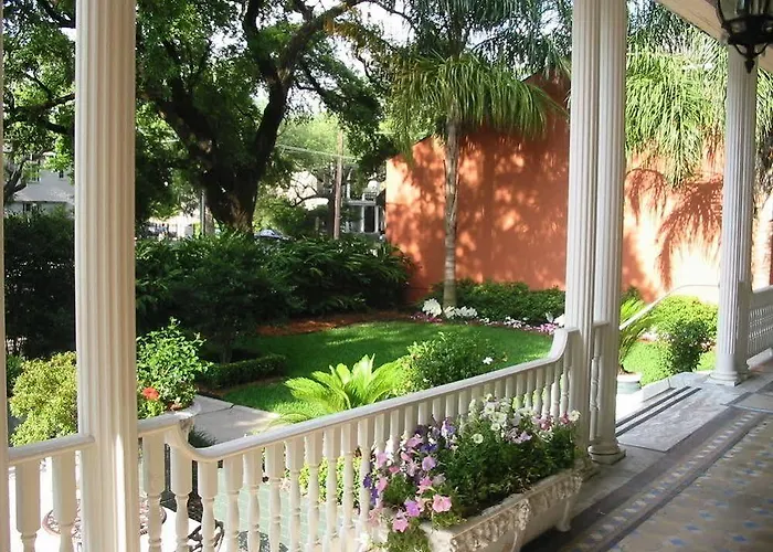 Avenue Inn Bed And Breakfast New Orleans